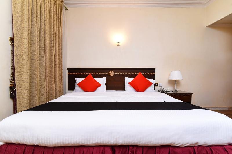Capital O 419 Al Safeer Hotel Ar Riyad Esterno foto