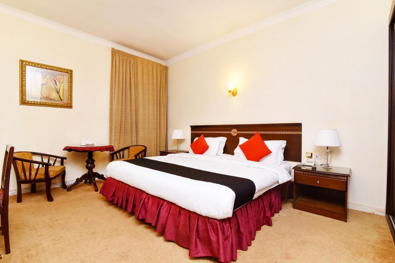 Capital O 419 Al Safeer Hotel Ar Riyad Esterno foto