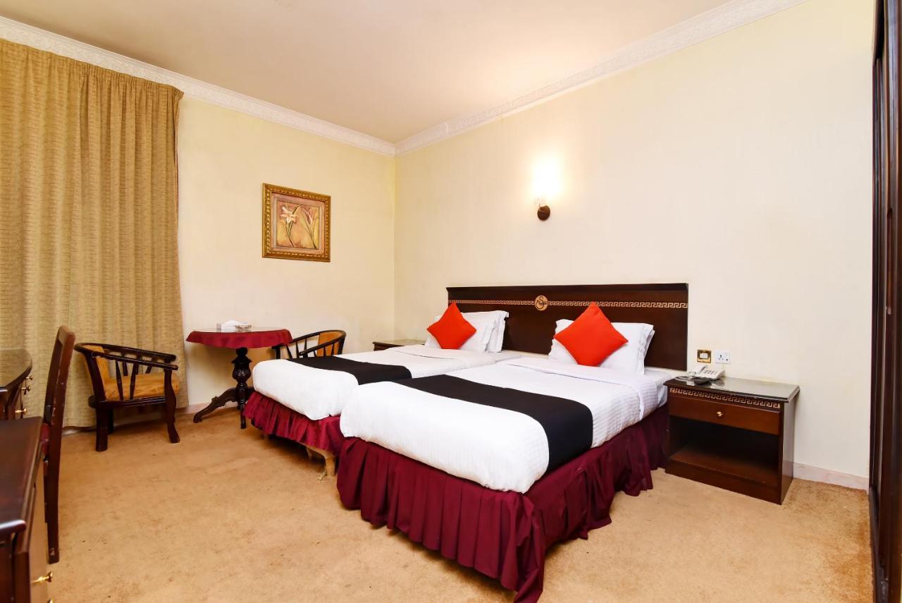 Capital O 419 Al Safeer Hotel Ar Riyad Esterno foto